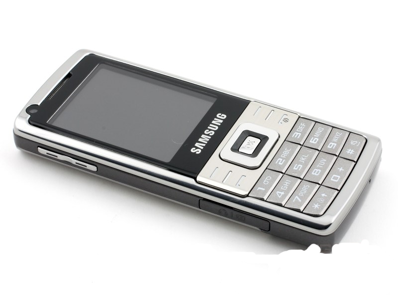 samsung_l700.jpg