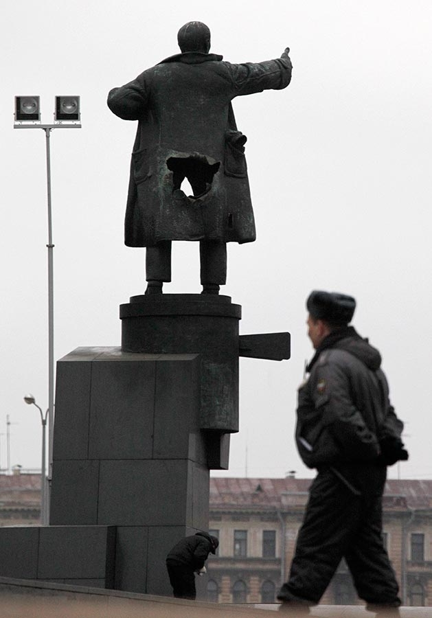 Окно в коммунизм.