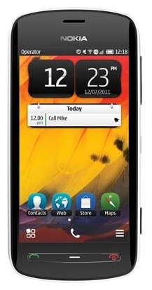 Nokia 808 1